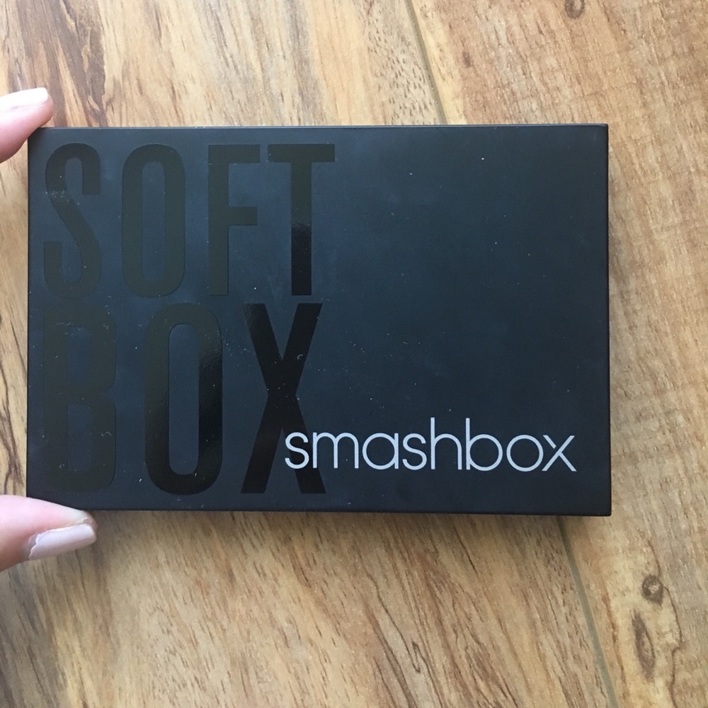Smashbox soft box eyeshadow palette